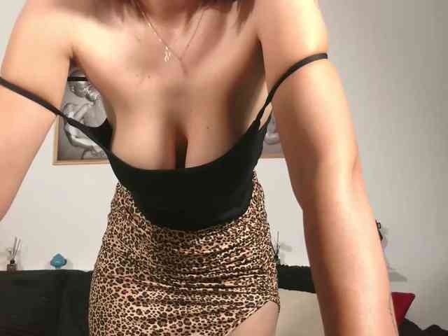 NaughtyAntonia