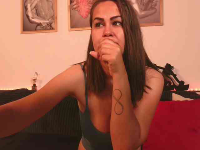 Modella: NaughtyAntonia