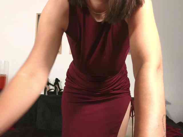 NaughtyAntonia NaughtyAntonia