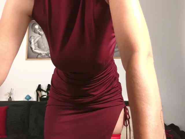 NaughtyAntonia
