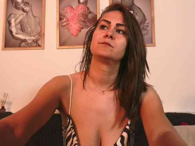 Modella: NaughtyAntonia