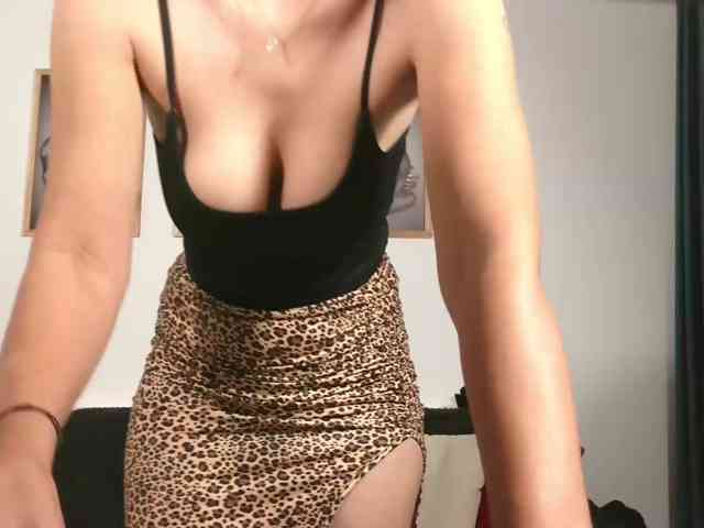 Modella: NaughtyAntonia