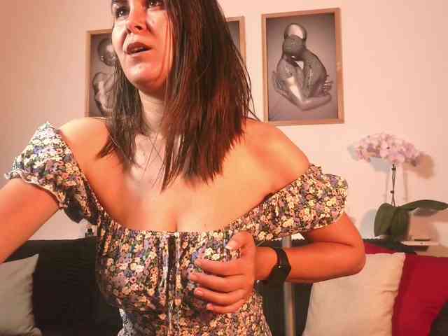 Modella: NaughtyAntonia