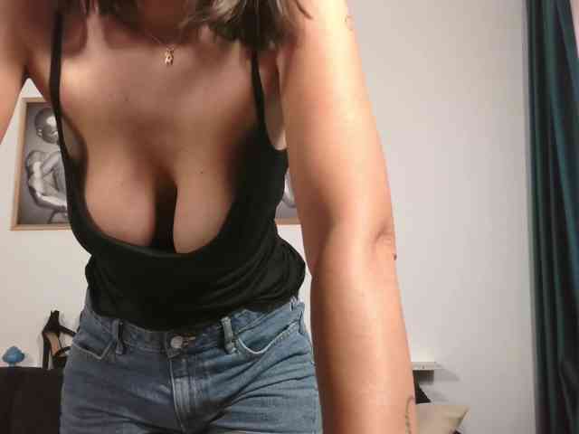NaughtyAntonia
