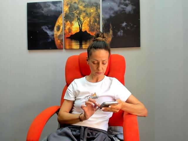 ViktoriiaLuna live cam on BongaCams