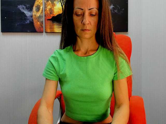 ViktoriiaLuna live cam on BongaCams