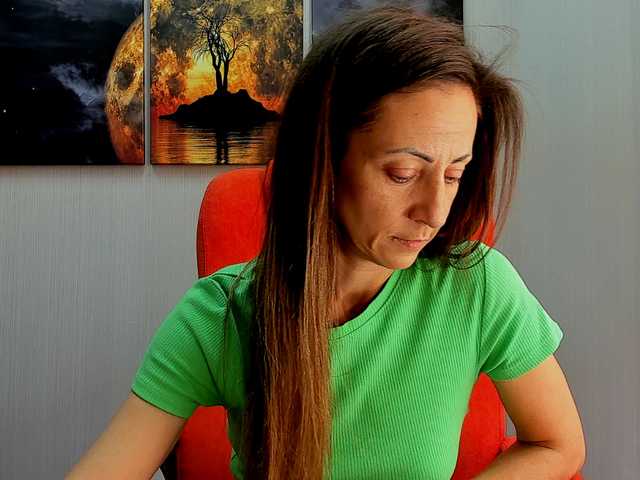 ViktoriiaLuna live cam on BongaCams