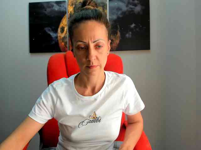 ViktoriiaLuna webcam