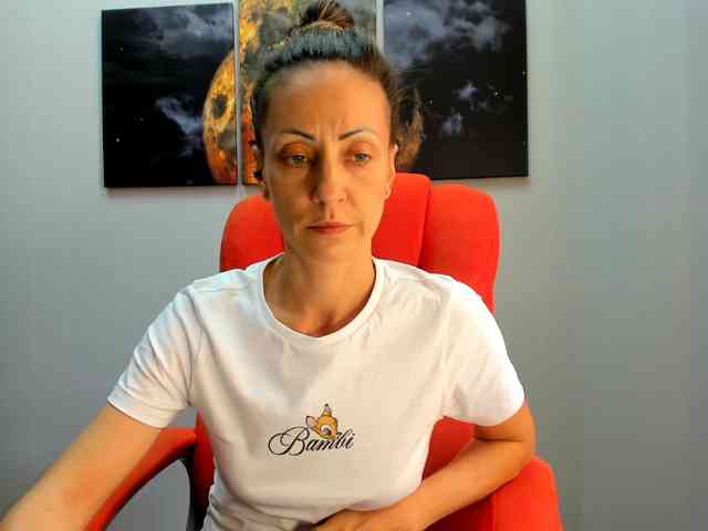 ViktoriiaLuna webcam