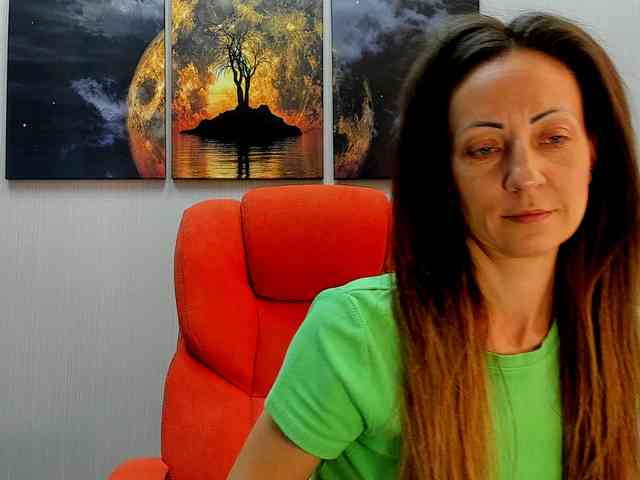 ViktoriiaLuna webcam