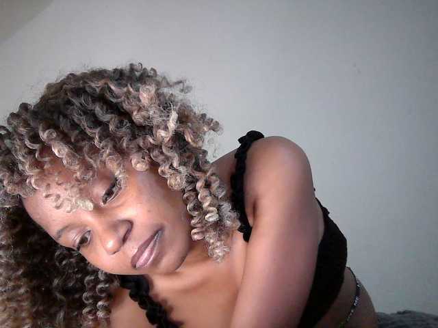 Sacred-sins live cam on BongaCams