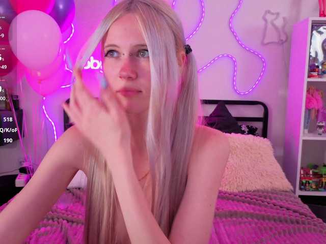 bbybee-lin live cam on BongaCams