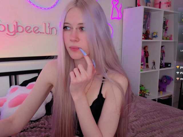bbybee-lin live cam on BongaCams