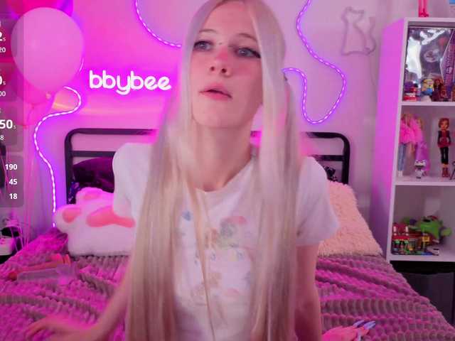 bbybee-lin live cam on BongaCams
