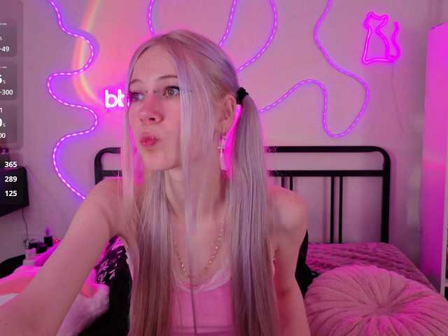 bbybee-lin live cam on BongaCams