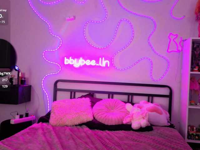 bbybee-lin live cam on BongaCams