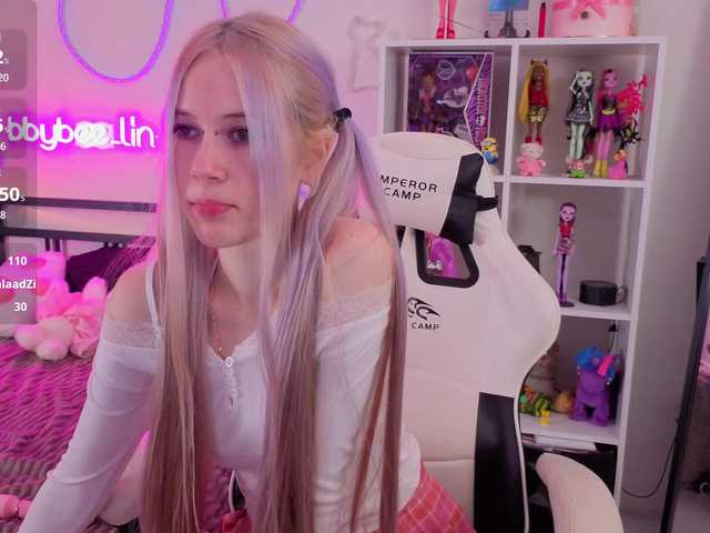 bbybee-lin live cam on BongaCams
