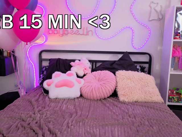 bbybee-lin live cam on BongaCams
