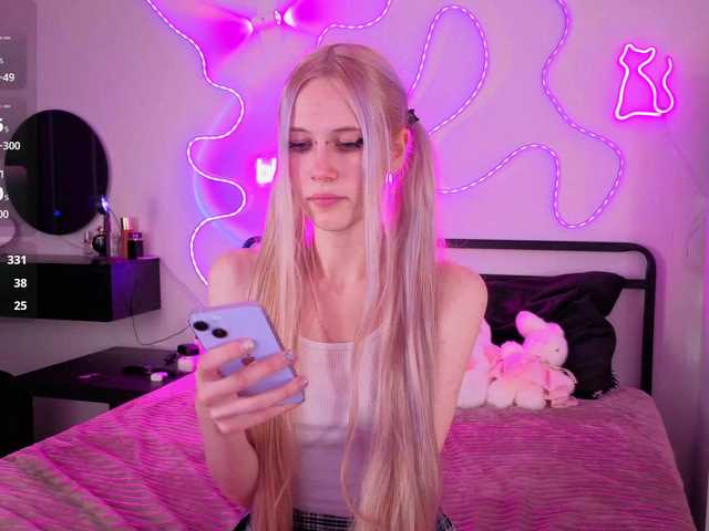 bbybee-lin live webcam show