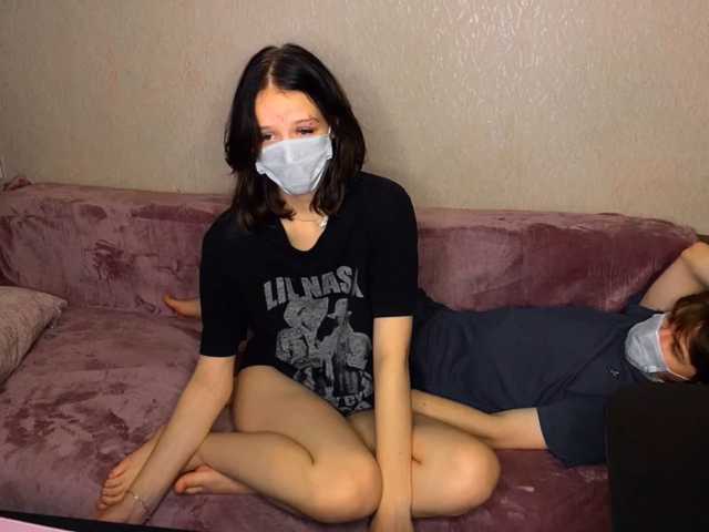 -Mia-