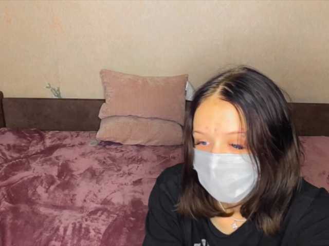 -Mia- live cam on BongaCams