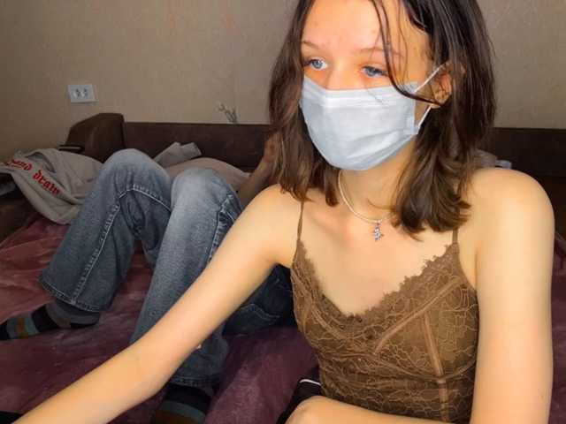 -Mia-