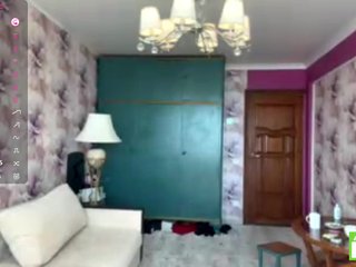 MagdaReino Porn Show