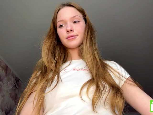 MagdaReino live cam on BongaCams