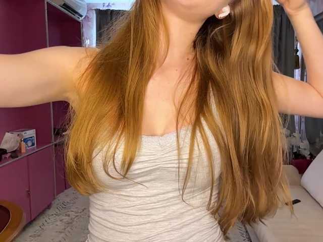 MagdaReino live webcam show