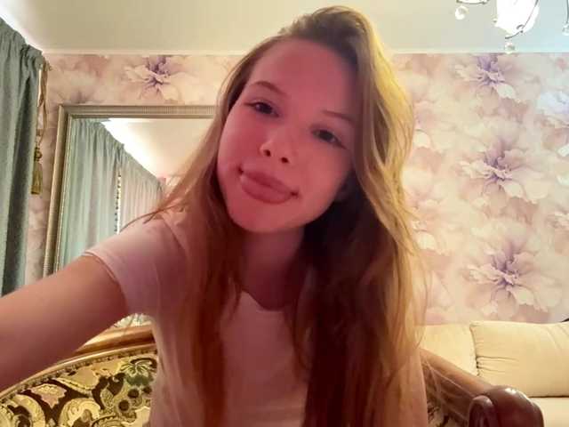 MagdaReino live webcam show