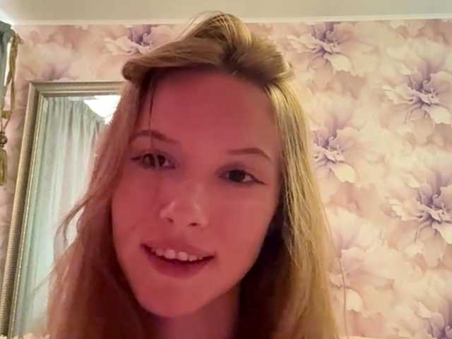 MagdaReino Cam en directo en BongaCams