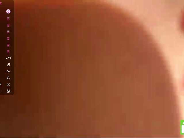 MagdaReino live cam on BongaCams