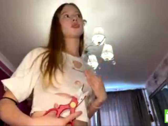 MagdaReino live cam on BongaCams