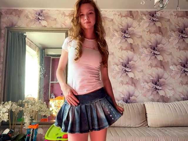 MagdaReino live cam on BongaCams