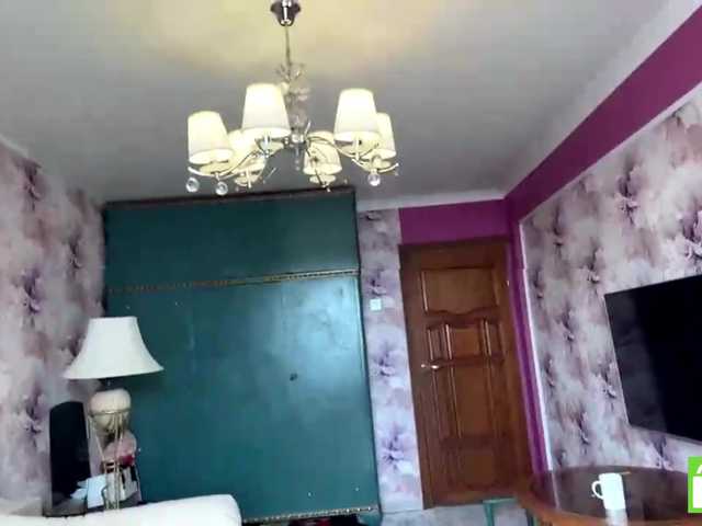 MagdaReino live cam on BongaCams