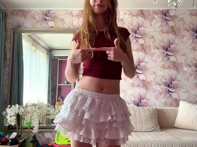 MagdaReino live webcam show