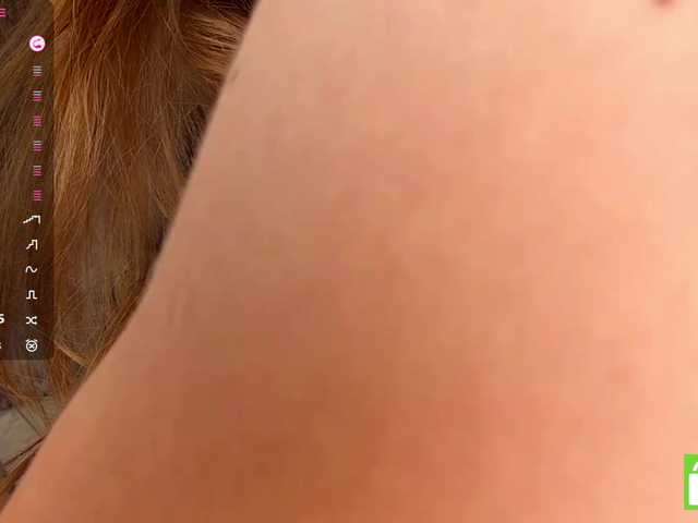 MagdaReino live cam on BongaCams