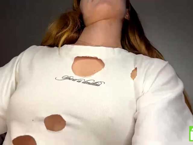 MagdaReino live cam on BongaCams