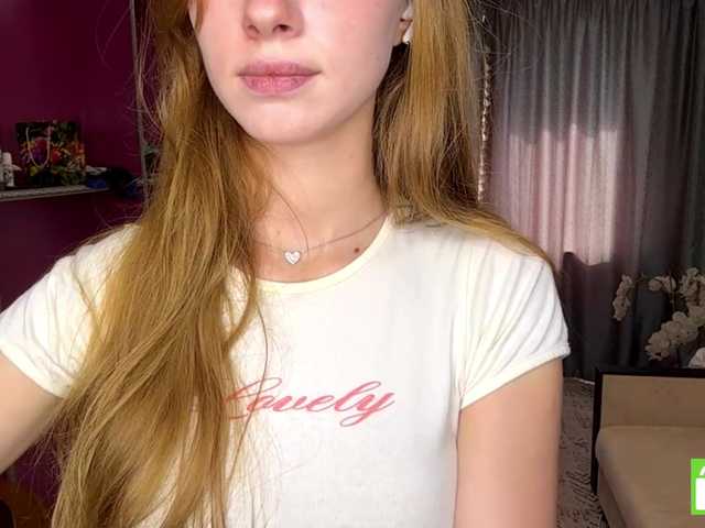 MagdaReino live cam on BongaCams