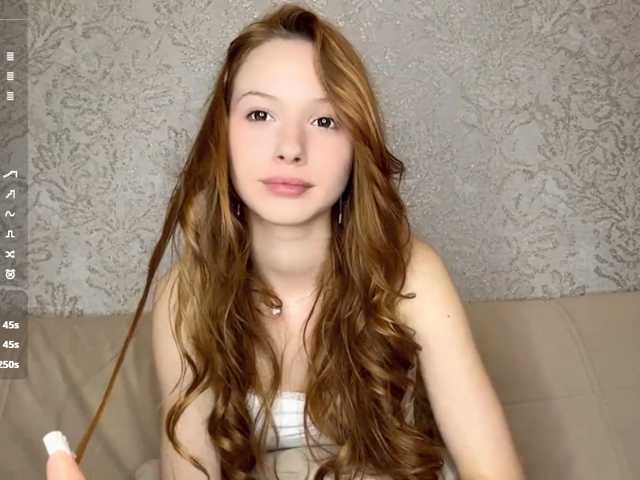 MagdaReino live cam on BongaCams