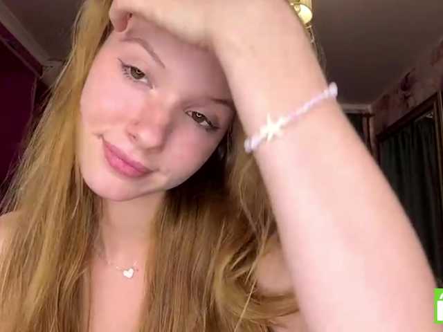MagdaReino live cam on BongaCams