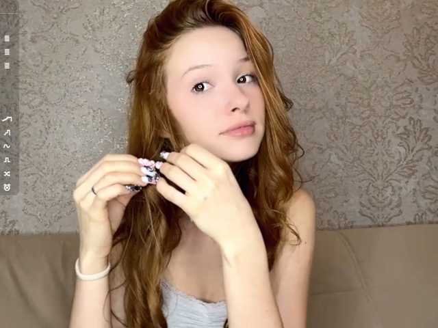 MagdaReino live cam on BongaCams