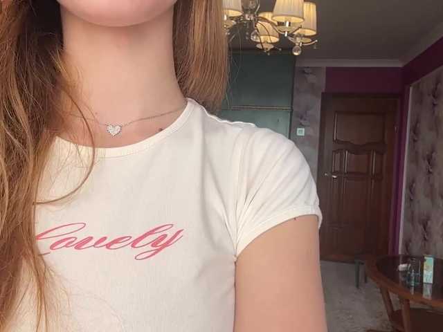 MagdaReino live cam on BongaCams