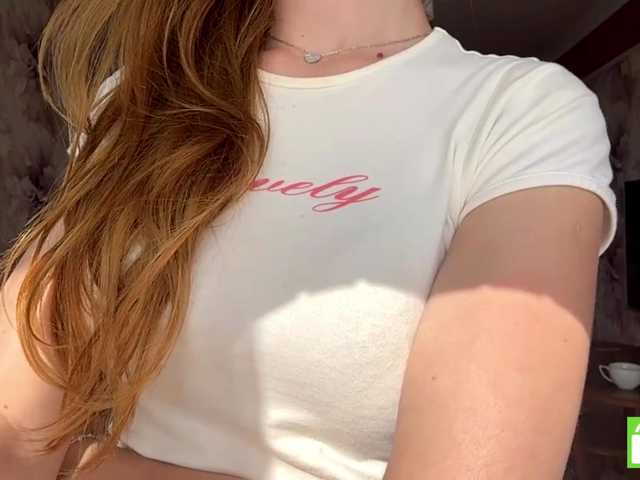 MagdaReino live cam on BongaCams