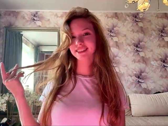 MagdaReino live cam on BongaCams