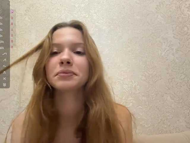 MagdaReino live cam on BongaCams