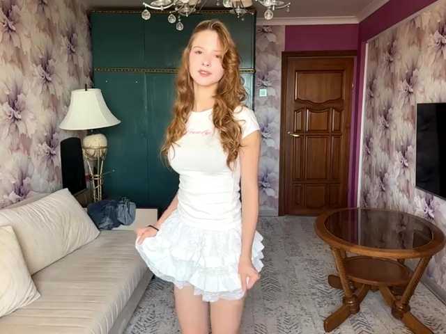 MagdaReino live cam on BongaCams