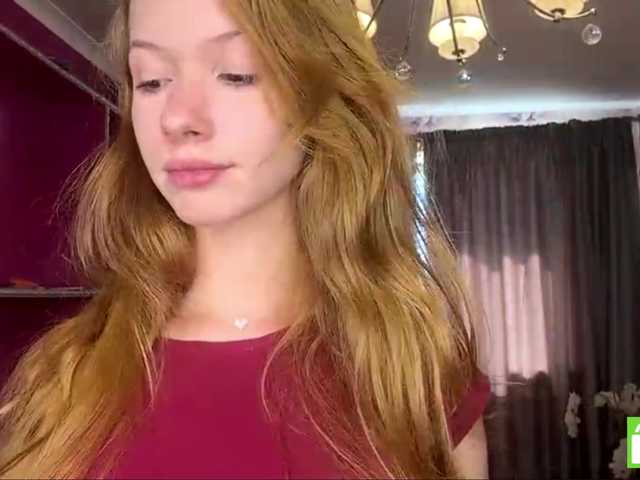 MagdaReino live cam on BongaCams