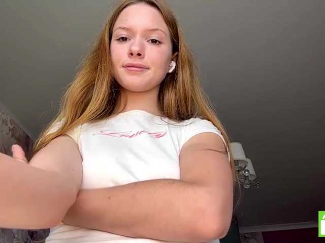 MagdaReino live cam on BongaCams