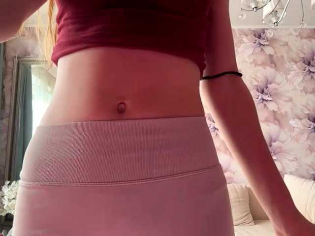 MagdaReino live cam on BongaCams